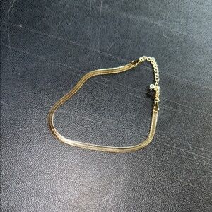 Bracelet and Necklace Gold